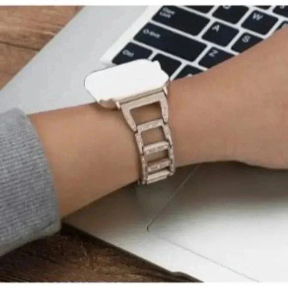 Sparkling Rhinestone Watchband for Apple Watch - Picture 1 of 5